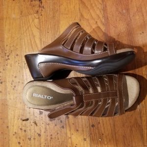 Rialto shoes